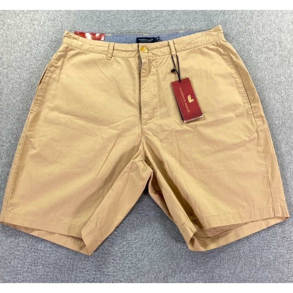 Southern Marsh Windward Shorts Men's Size 30 Flat Front Khaki‎ Casual Preppy NWT